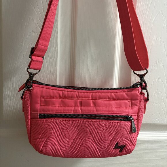 Lug Dash - Picture 3 of 7